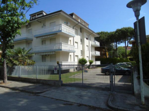 Отель Condominio Mare  Линьяно Пинета